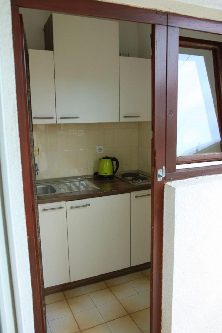 Apartments Zdravko - 150 M From Sandy Beach Дуче Экстерьер фото